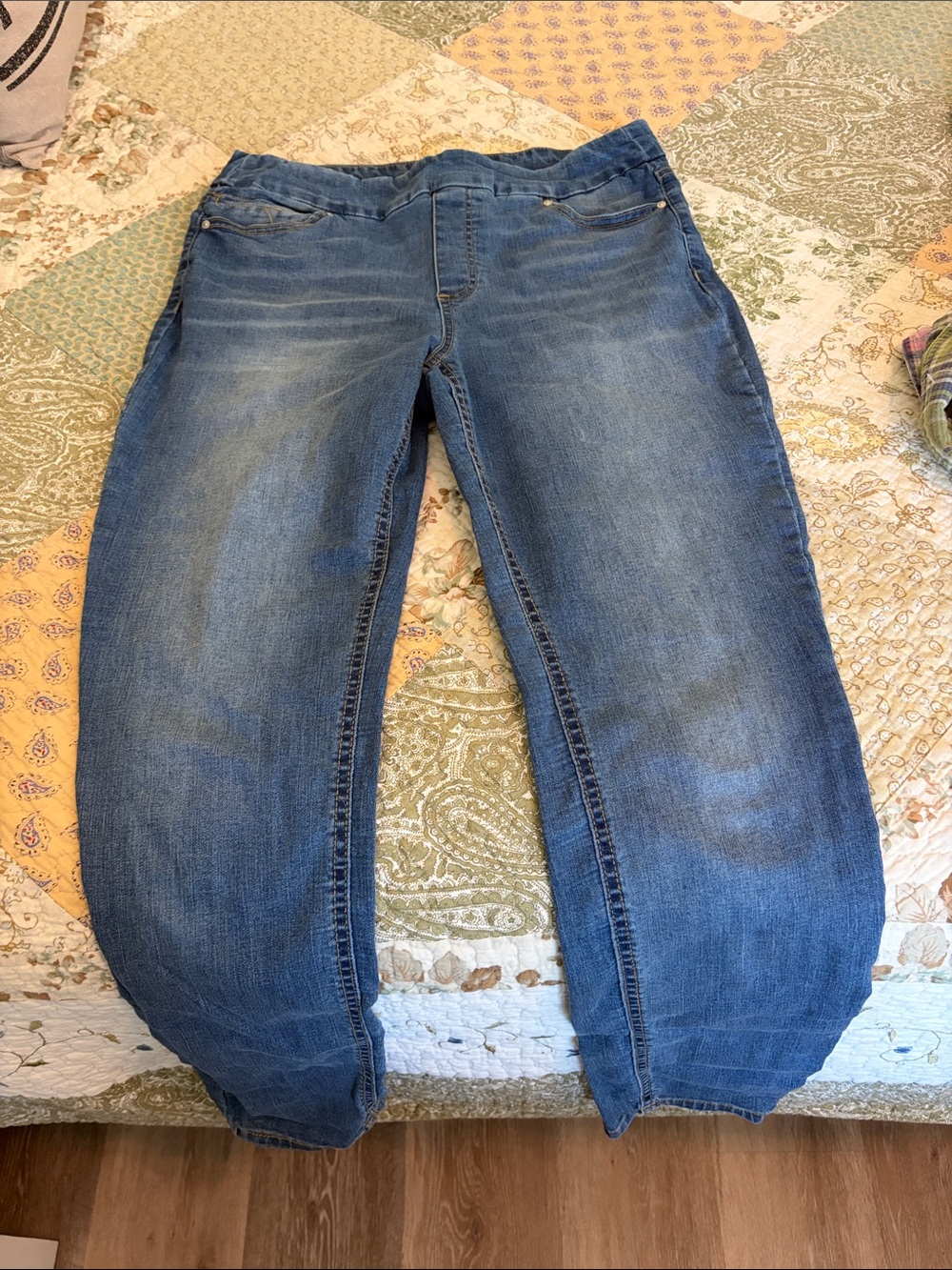 Westbound High-Rise Faded Blue Stretch Jeans
